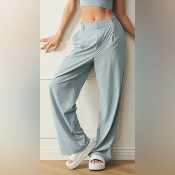 ALO Yoga Pursuit Trouser Pant Cosmic Grey Size Medium - Picture 2 of 8